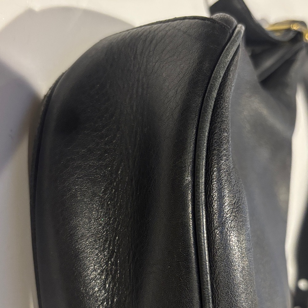 Vintage Coach East West Black Leather Hobo Bag 9342 - Picture 2 of 7